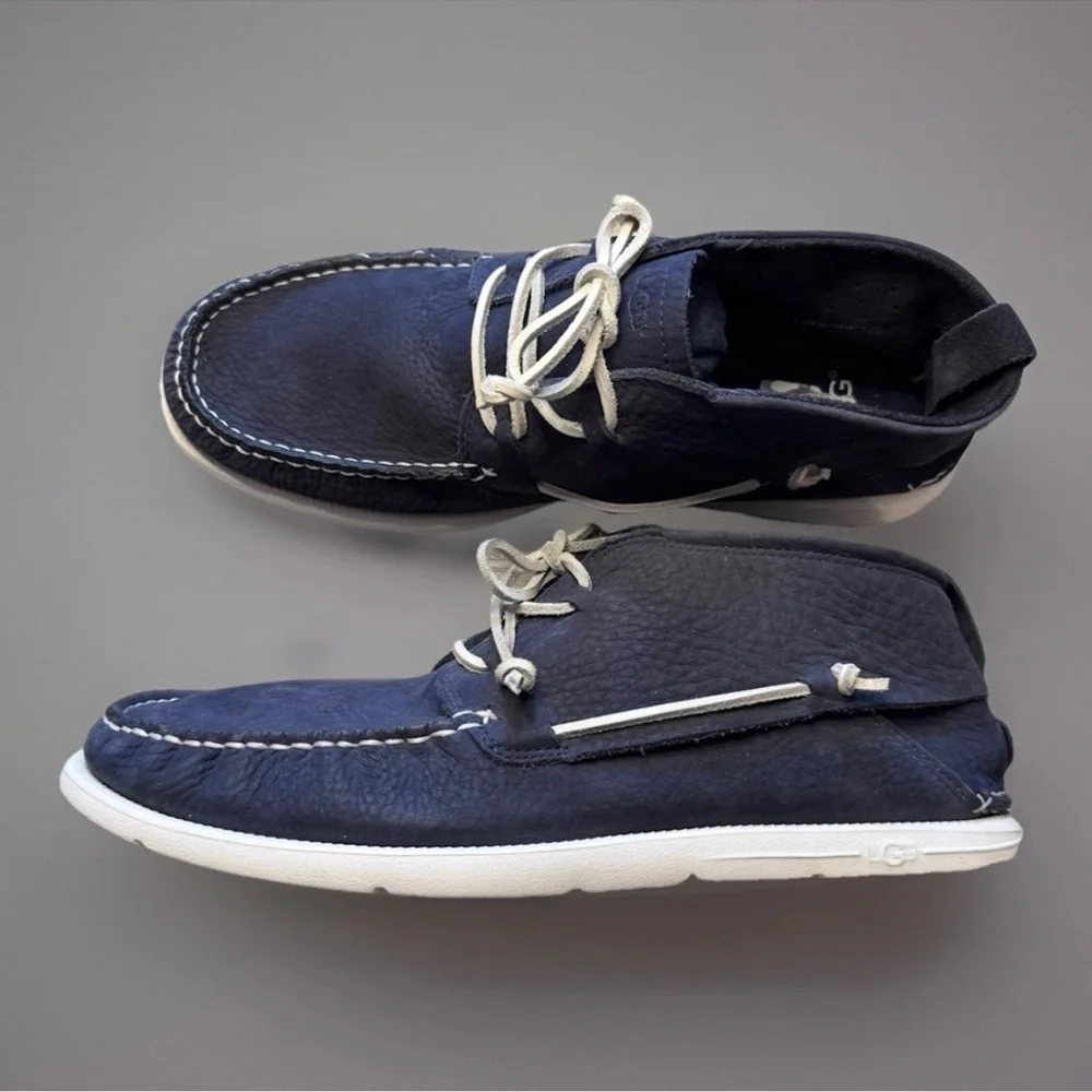 UGG LEATHER BOAT SHOES SZ 12 MENS BEACH MOC CHUKKA MOCCASIN LOAFERS NAUTICAL EUC